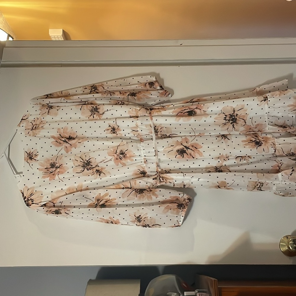 Women’s Wrap Dress - Picture 5 of 6